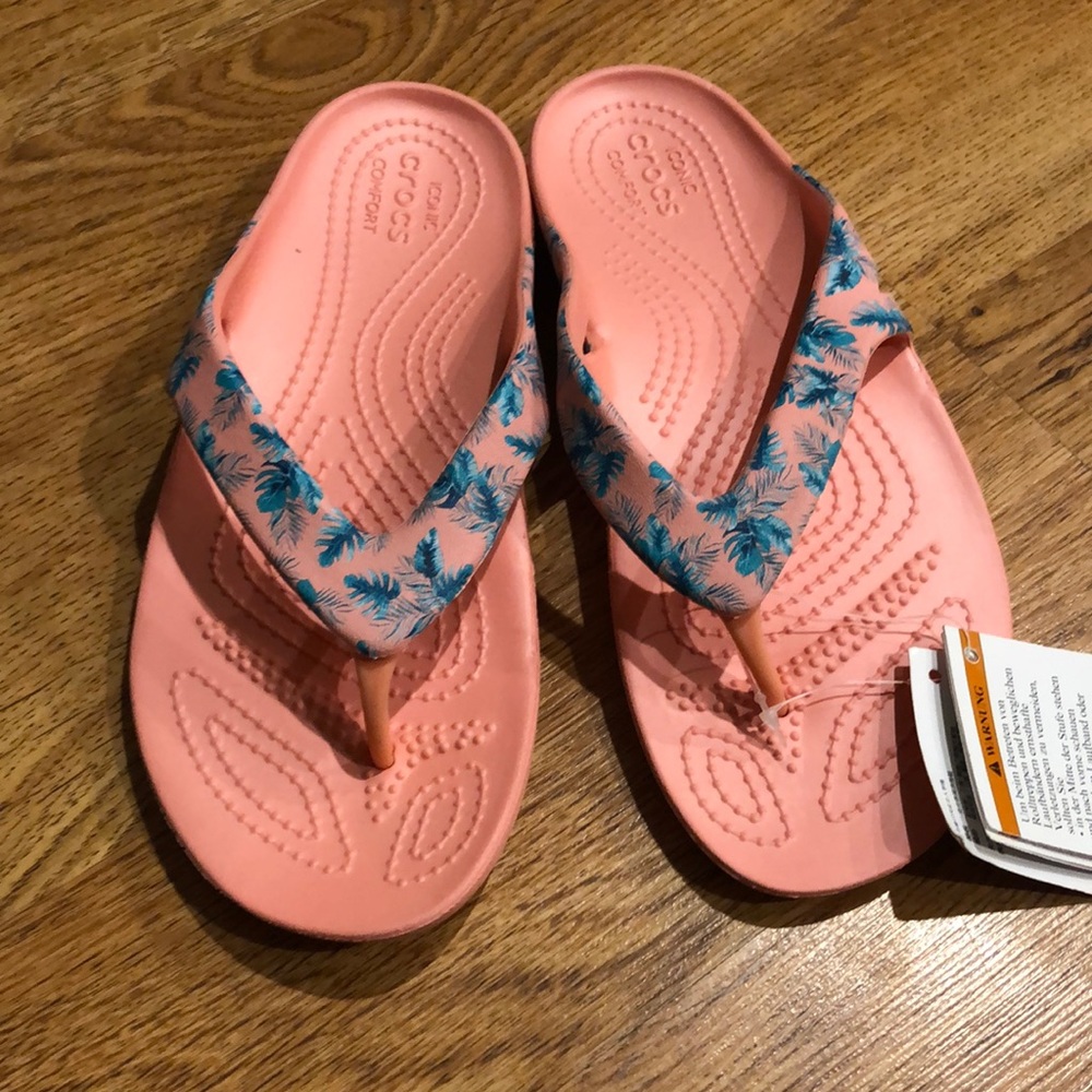 Womens crocs. Size 6